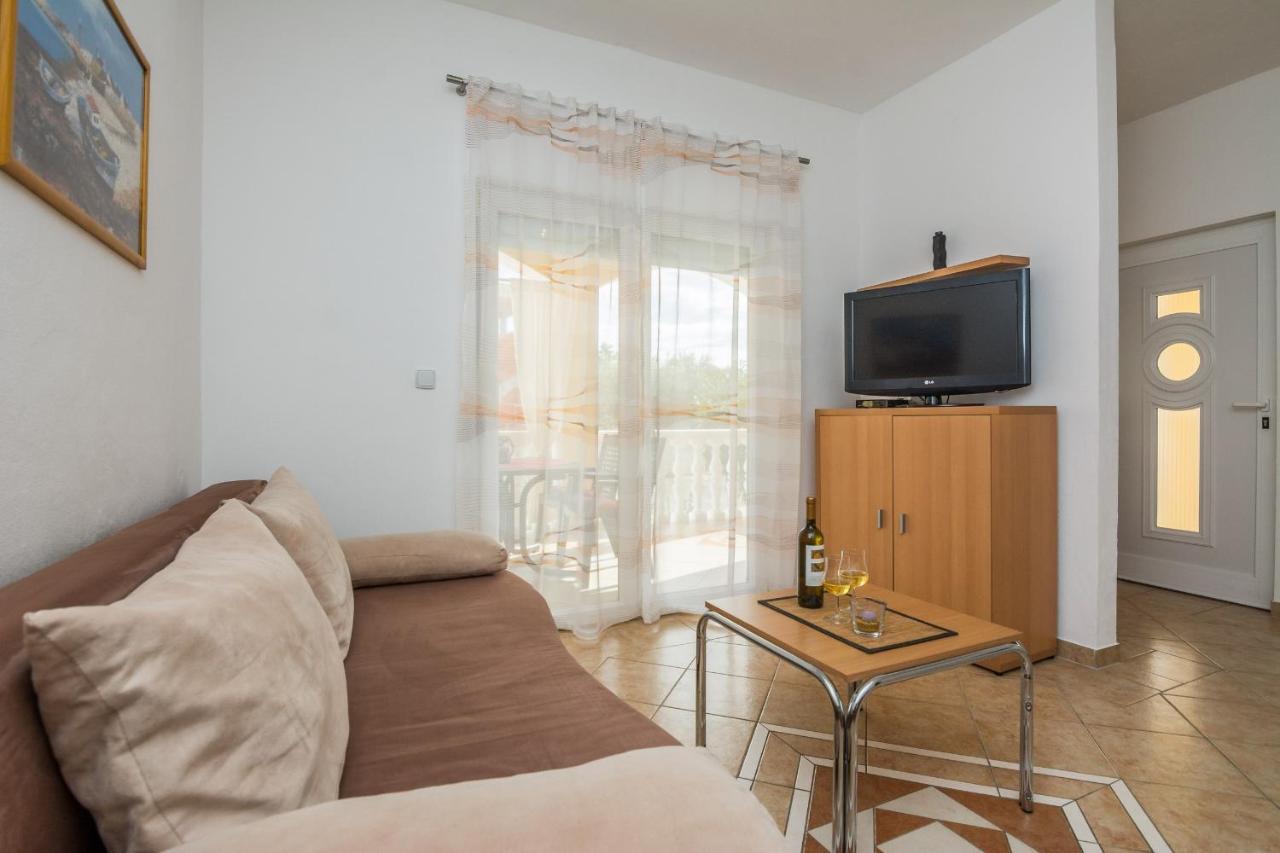 Apartments Sarlija Vir Extérieur photo