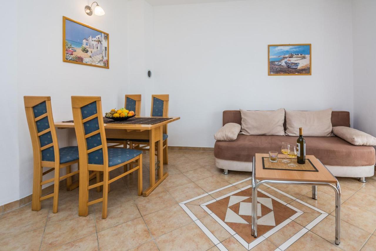 Apartments Sarlija Vir Extérieur photo