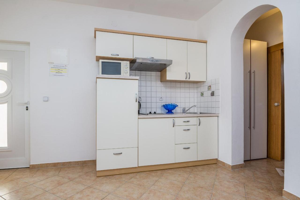 Apartments Sarlija Vir Extérieur photo